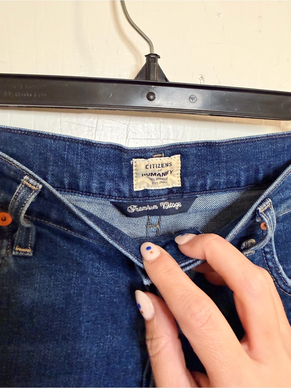 Citizens Of Humanity Dark Blue High-Rise Frayed Jean Shorts - Picture 3 of 9